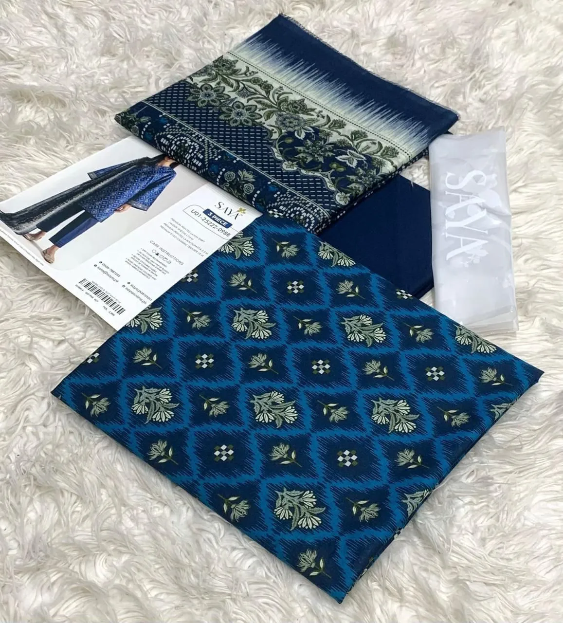 SAYA Lawn 3PC Collection (14)