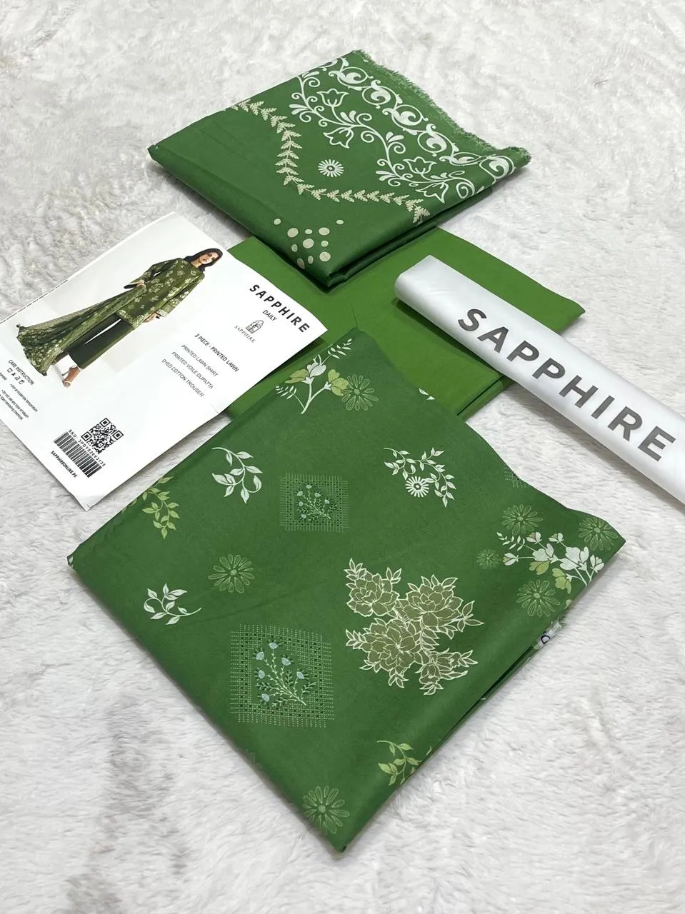 Sapphire Mix Clothing Brand Lawn (3)