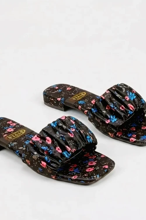 Flat Slippers for Women | Black Comfortable Daily Wear Flat Slipper Footwear